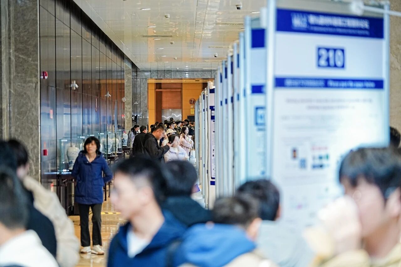 12dfc73756666f729c623e726a189442.jpg 12dfc73756666f729c623e726a189442.jpg